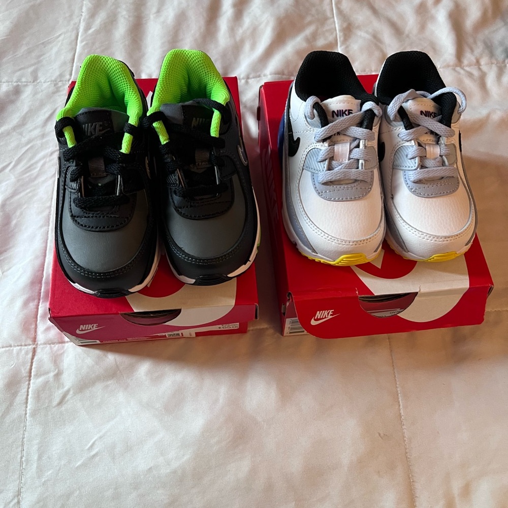 Nike Kids' Black and White Sneakers